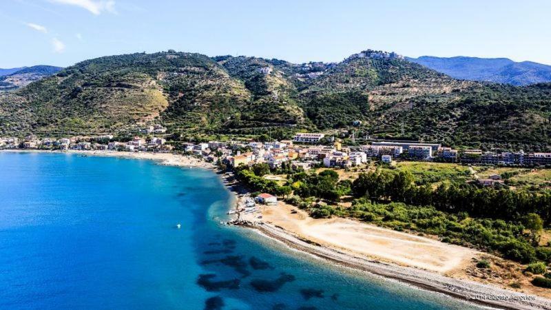 Villa Alice Santo Stefano di Camastra Εξωτερικό φωτογραφία